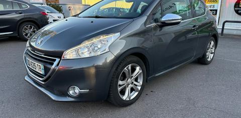 Peugeot 208 2015