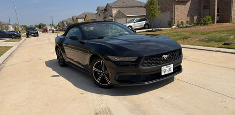Ford Mustang 2025