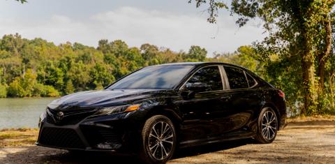 Toyota Camry 2018
