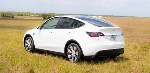 Tesla Model Y 2023