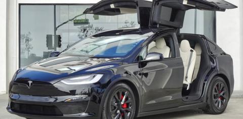 Tesla Model X 2023