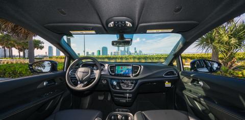 Chrysler Pacifica 2026