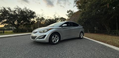 Hyundai Elantra 2015