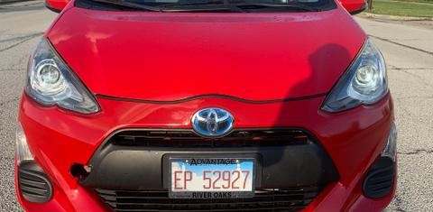 Toyota Prius c 2016