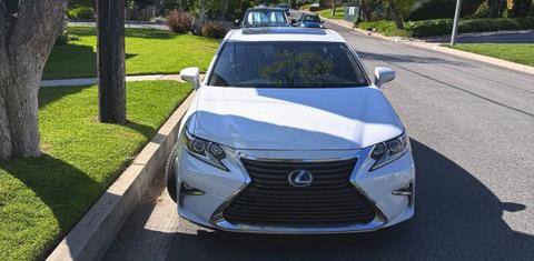 Lexus ES 2018