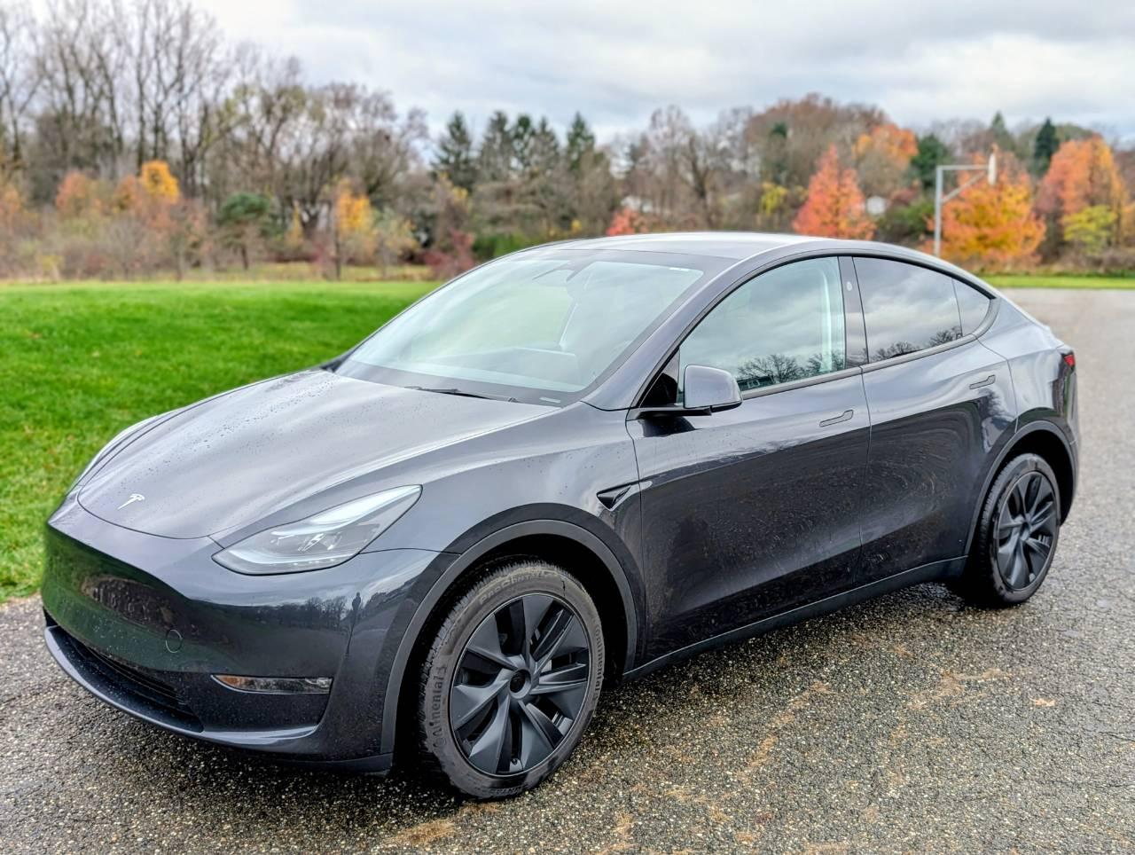 Tesla Model Y 2024 in 