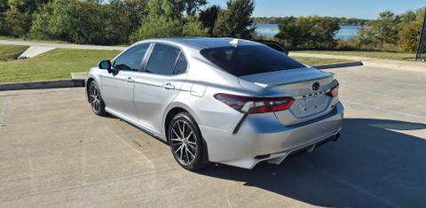 Toyota Camry 2023