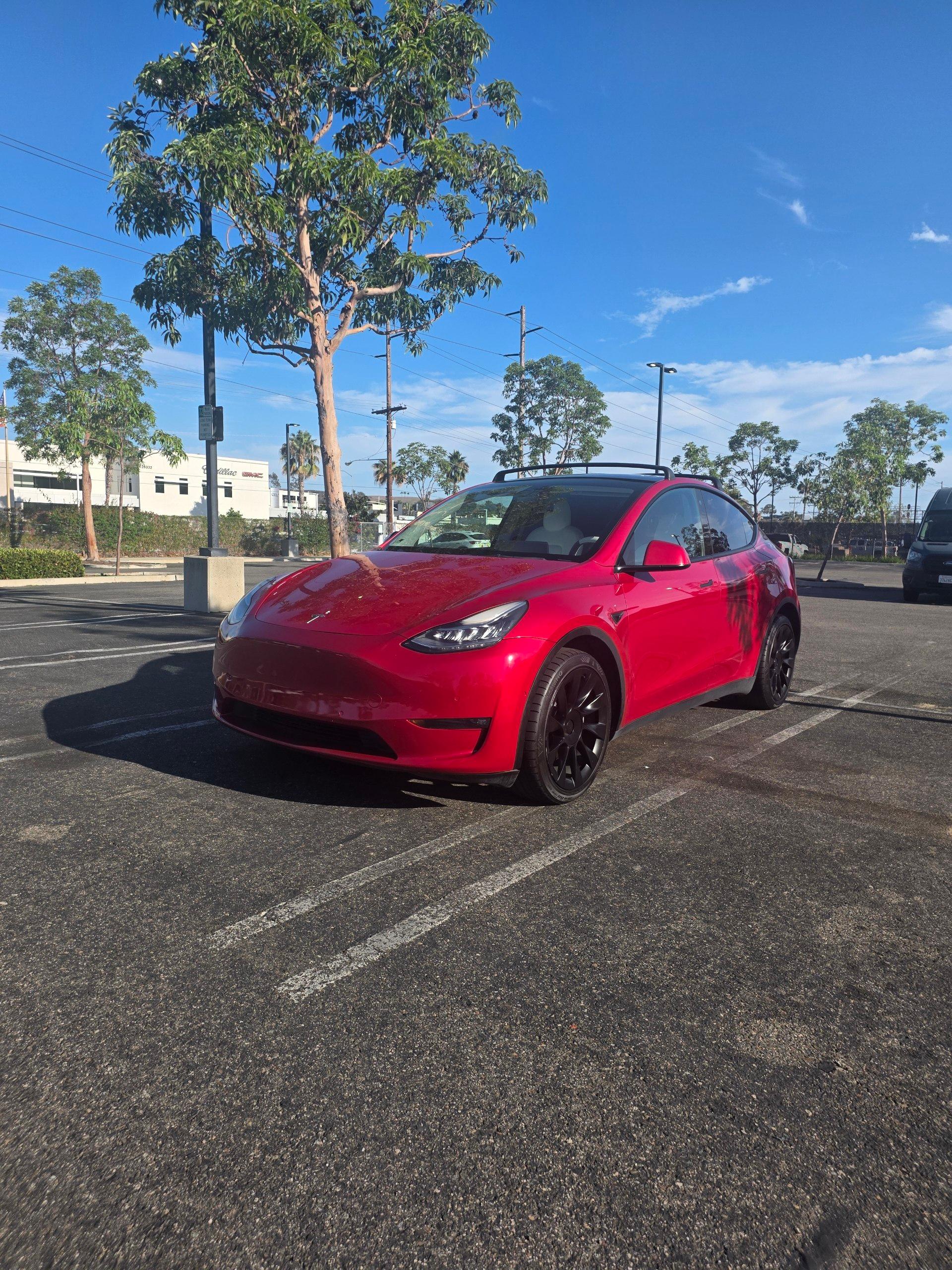 Tesla Model Y 2022 in Newport Beach, CA