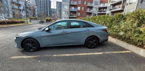 Hyundai Elantra 2022