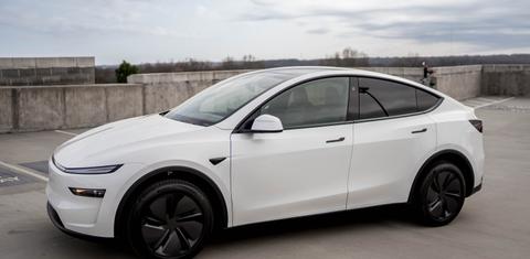 Tesla Model Y 2026