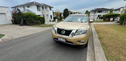 Nissan PATHFINDER 2013
