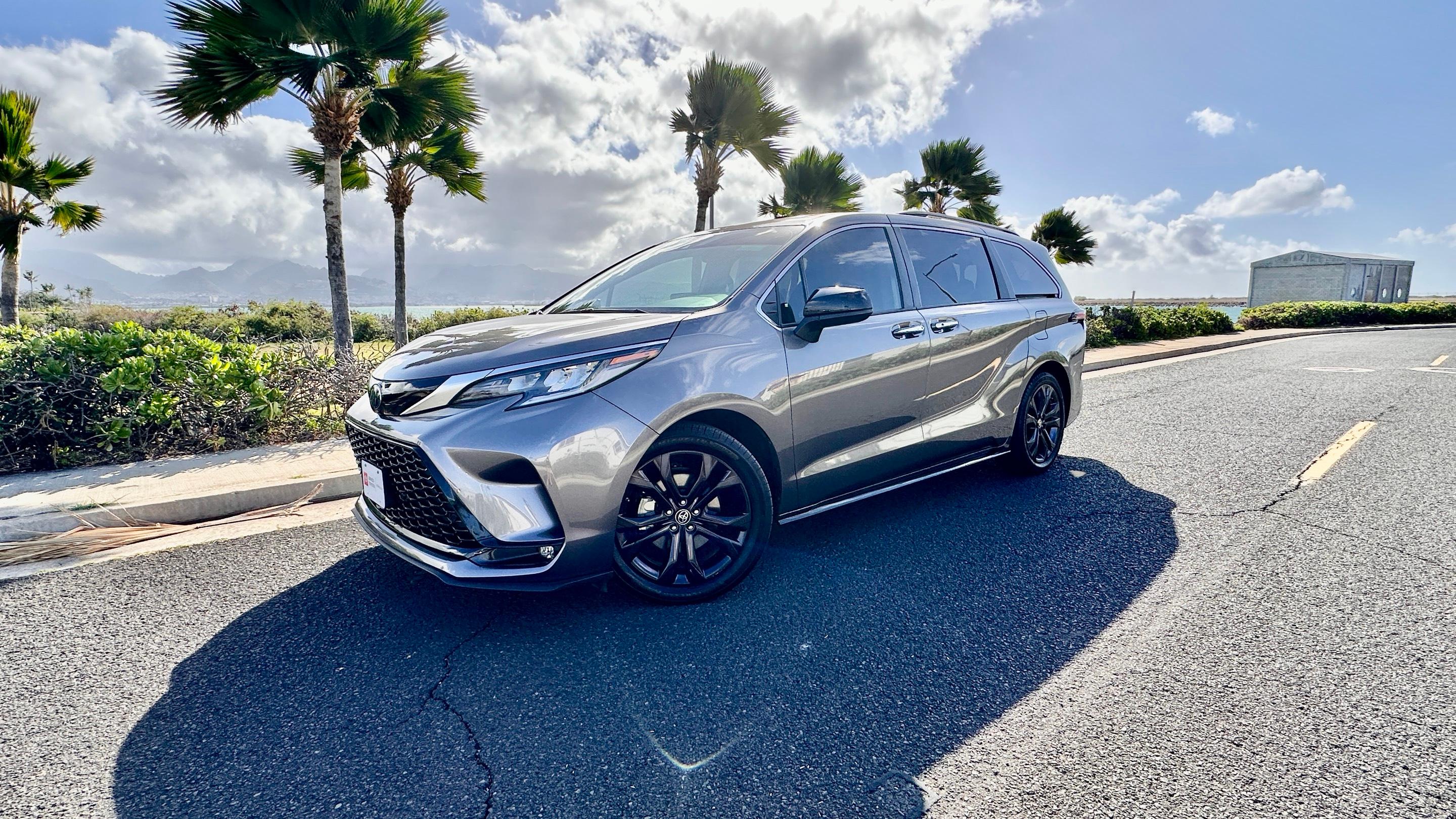 Toyota Sienna 2022 in Honolulu, HI