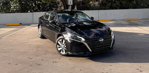 Nissan Altima 2024