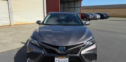 Toyota Camry Hybrid 2024