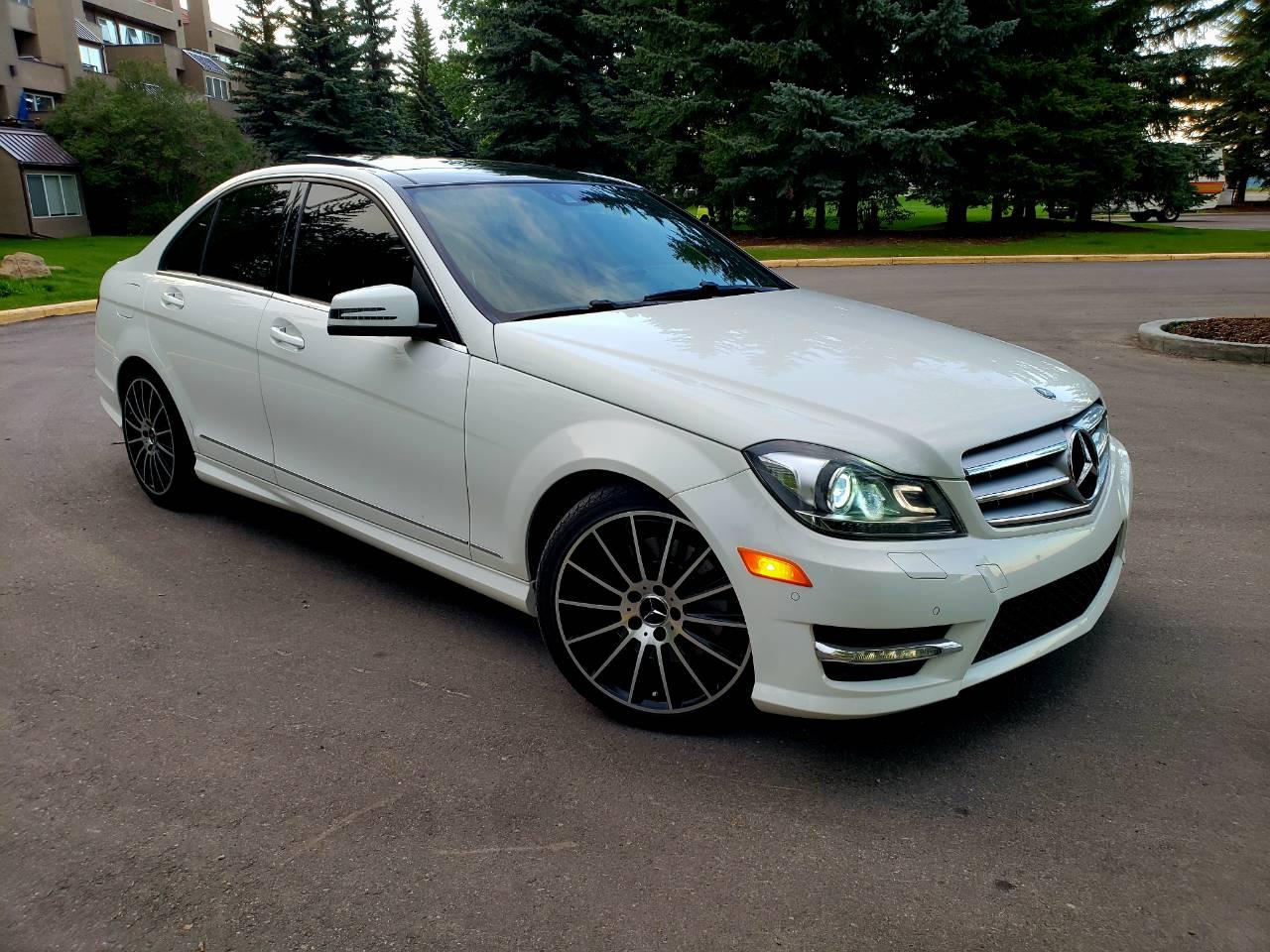 Mercedes-Benz C-Class 2013 à Calgary, AB