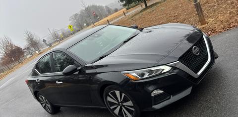 Nissan Altima 2021