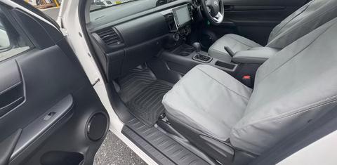Toyota HILUX 2023