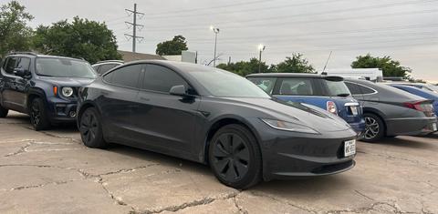 Tesla Model 3 2025