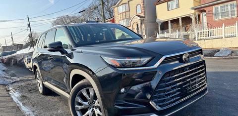 Toyota Grand Highlander 2025