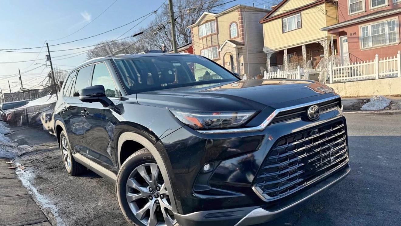 Toyota Grand Highlander 2025 in 