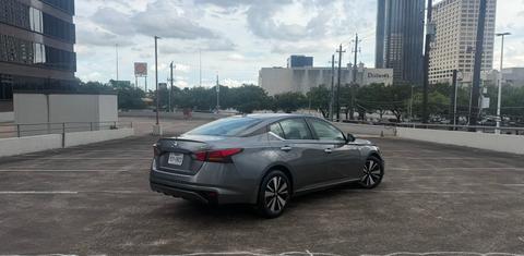 Nissan Altima 2022
