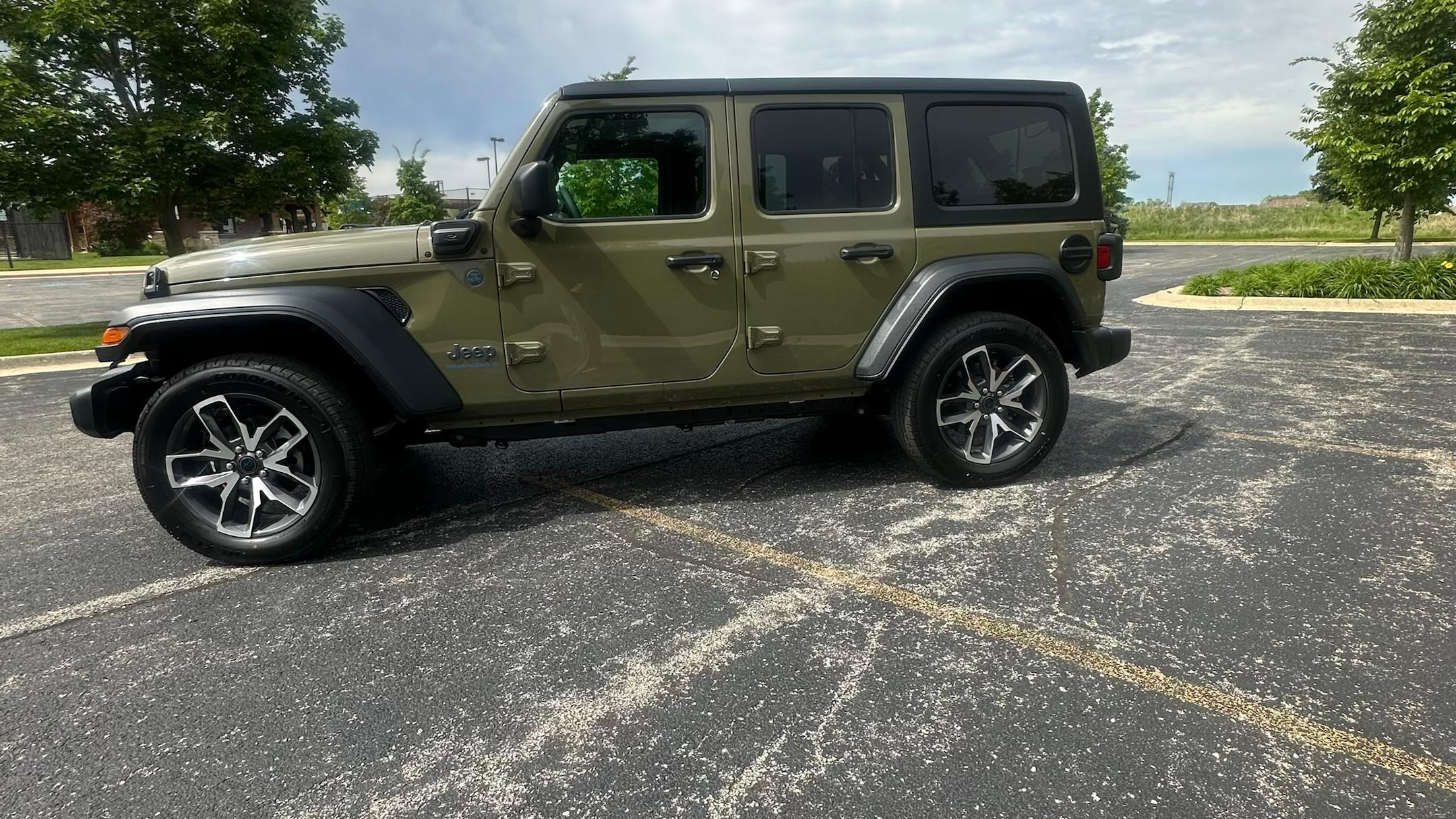 Jeep Wrangler 4xe 2025 in Naperville, IL