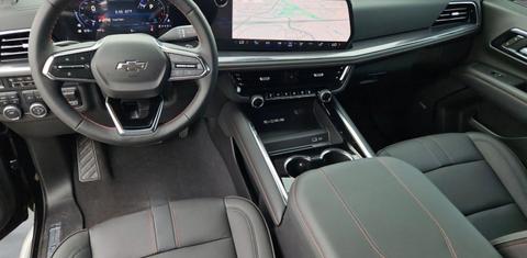 Chevrolet Suburban 2025