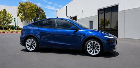 Tesla Model Y 2026