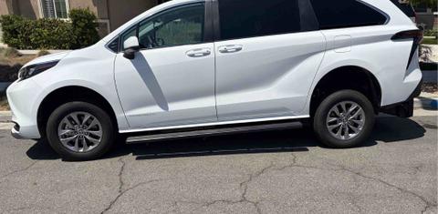 Toyota Sienna 2026