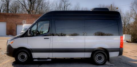 Mercedes-Benz Sprinter 2024