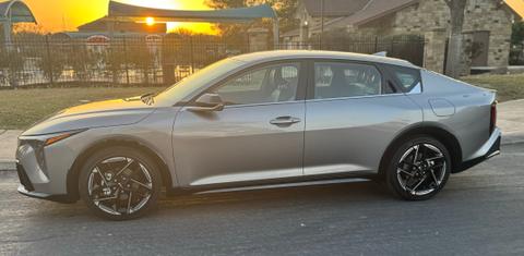 Kia K4 2025
