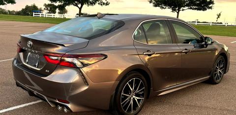 Toyota Camry 2024