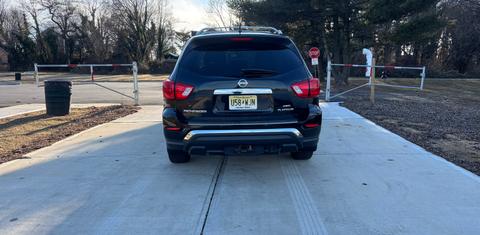 Nissan Pathfinder 2018