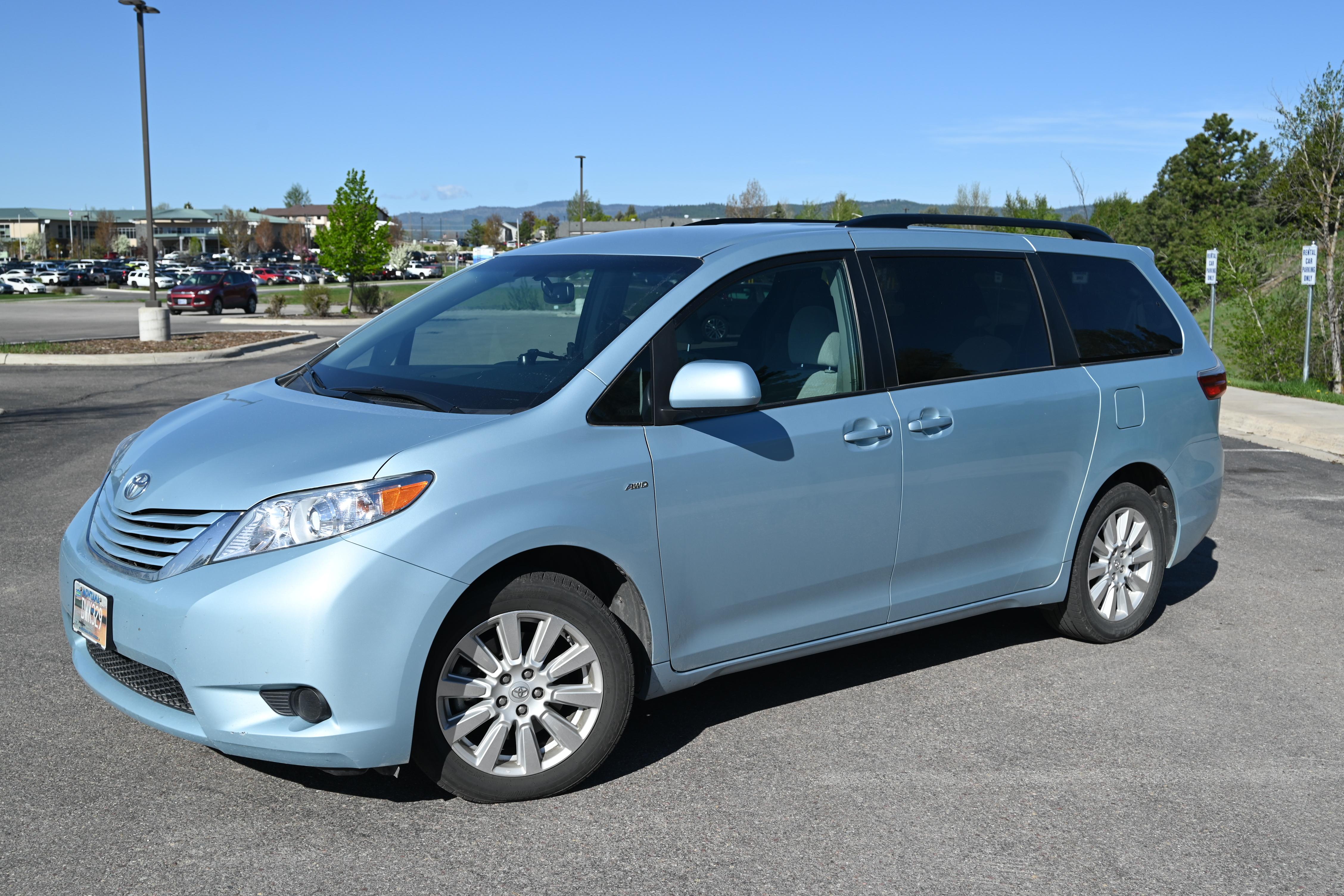 Toyota Sienna 2017 in Kalispell, MT