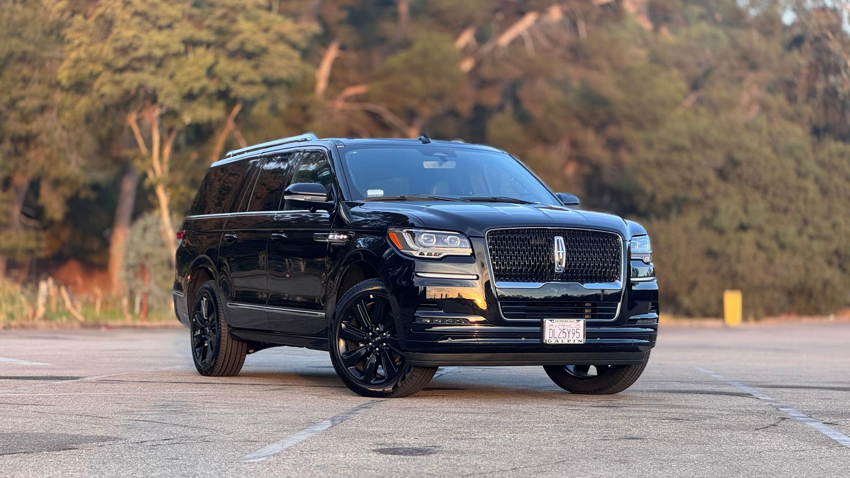 Lincoln Navigator L 2024 in Los Angeles, CA