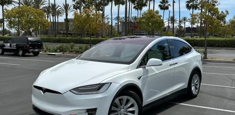 Tesla Model X 2018