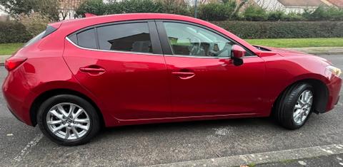 Mazda MAZDA3 2016