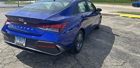 Hyundai Elantra 2024