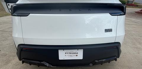 Tesla Model Y 2026