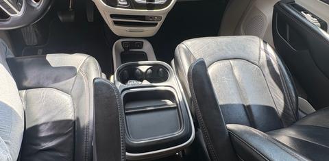 Chrysler Pacifica 2017