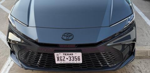 Toyota Camry Hybrid 2026