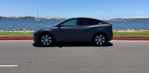 Tesla Model Y 2020