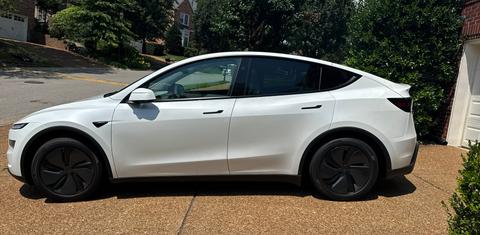 Tesla Model Y 2026
