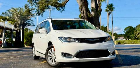 Chrysler Pacifica 2019