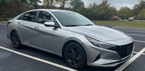 Hyundai Elantra 2021