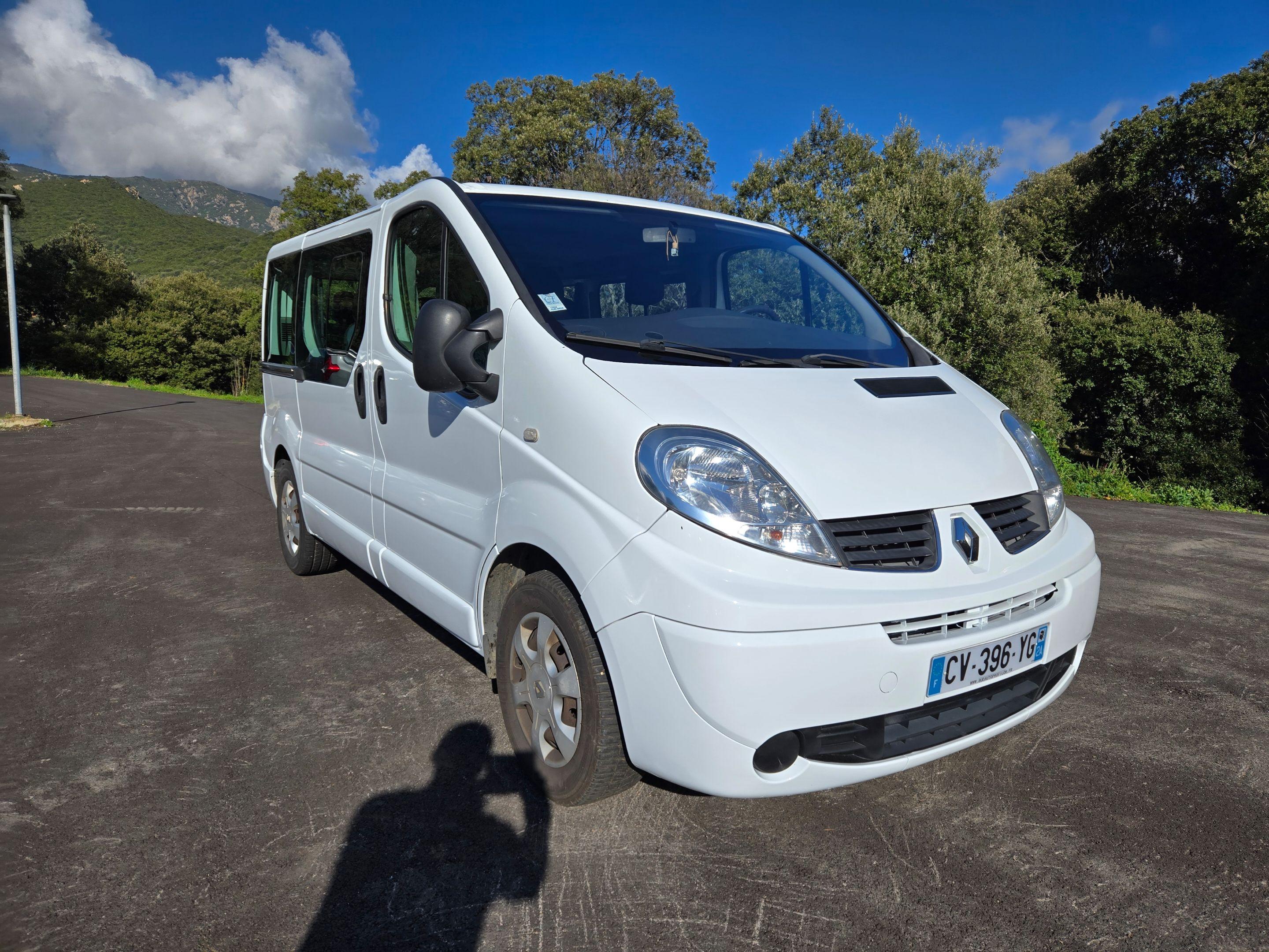 Renault TRAFIC II 2013 à Ajaccio
