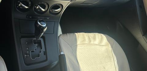 Mazda Mazda3 2012