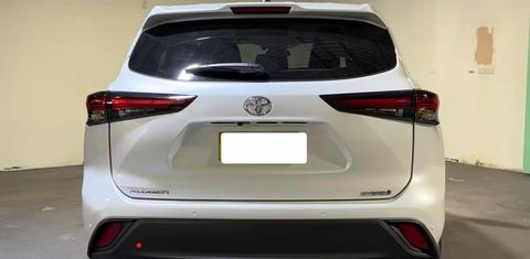 Toyota KLUGER 2025