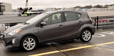Toyota Prius c 2015