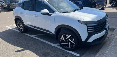 Nissan Kicks 2025